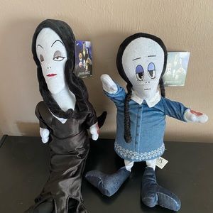 Musical Addams Family dolls